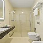 Congress Avenue Hotell Vilnius