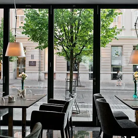 Congress Avenue 4* Vilnius