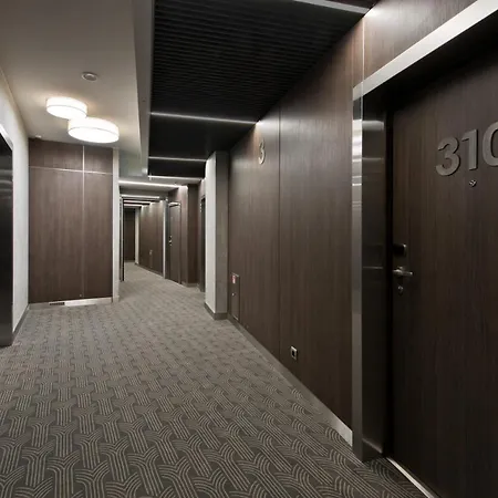 Congress Avenue 4* Wilna