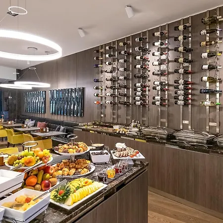 Congress Avenue Hotel 4*