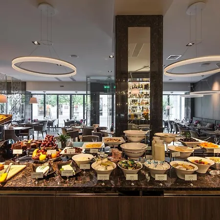 Congress Avenue 4* ヴィリニュス