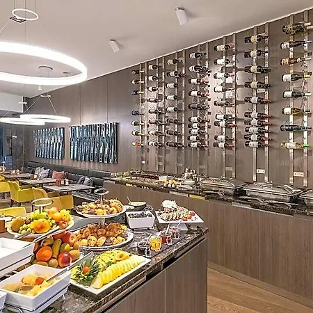 Congress Avenue Otel Vilnius