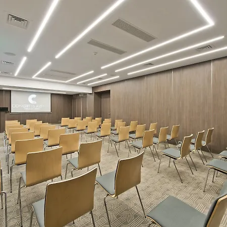 Congress Avenue 4* Vilnius