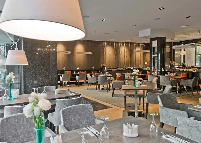 Hotel Congress Avenue 4*