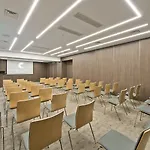 Congress Avenue 4* Vilnius