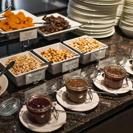 Congress Avenue 4* Vilnius
