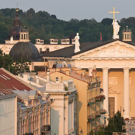 Congress Avenue 4* Vilnius