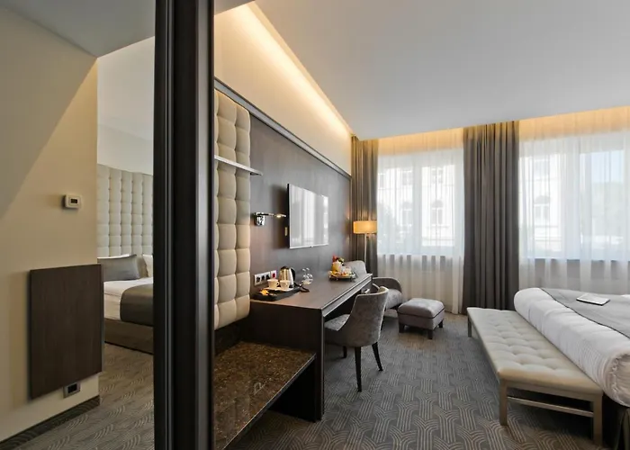 Congress Avenue Otel Vilnius