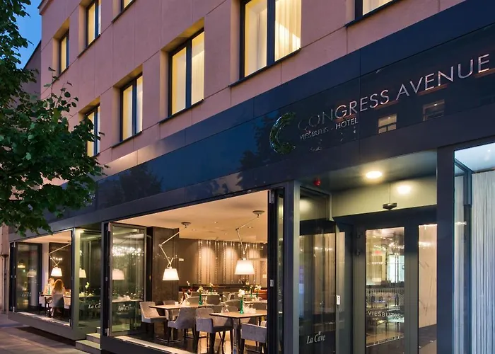 Otel Congress Avenue 4*