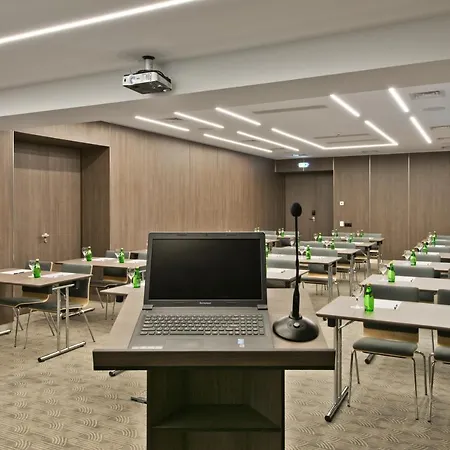 Congress Avenue 4* Vilnius